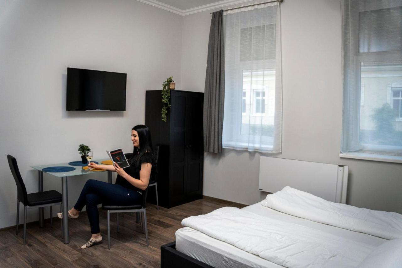 Kolibri Apartman - Makó Екстериор снимка