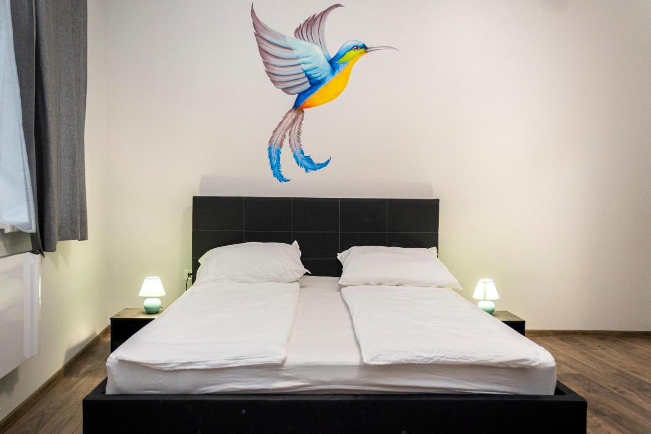 Kolibri Apartman - Makó Екстериор снимка